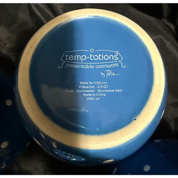 TEMP-TATIONS by TARA STONEWARE CANISTERS- Polka Dots - 1.3qt, 1.7qt & 2qt - Picture 2 of 12
